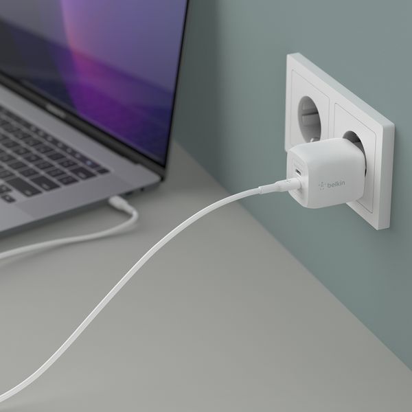 Belkin ﻿Adaptateur Boost↑Charge™ GaN Pro 2 ports - USB-C - 45 W - Blanc