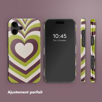 Selencia Coque arrière Vivid Tough avec MagSafe iPhone 16 - Double Hearts Plum Fern