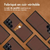 Accezz ﻿Coque en cuir de qualité supérieure avec fentes pour cartes Samsung Galaxy S22 Ultra - Brun