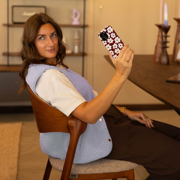 Selencia Coque arrière Vivid avec MagSafe Apple iPhone 17 Pro - Choco Flower Pop