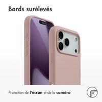 Accezz Coque Liquid Silicone avec MagSafe Apple iPhone 17 Pro Max - Rose