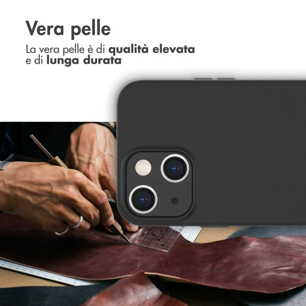 Accezz Leather Backcover avec MagSafe Apple iPhone 14 Plus - Noir