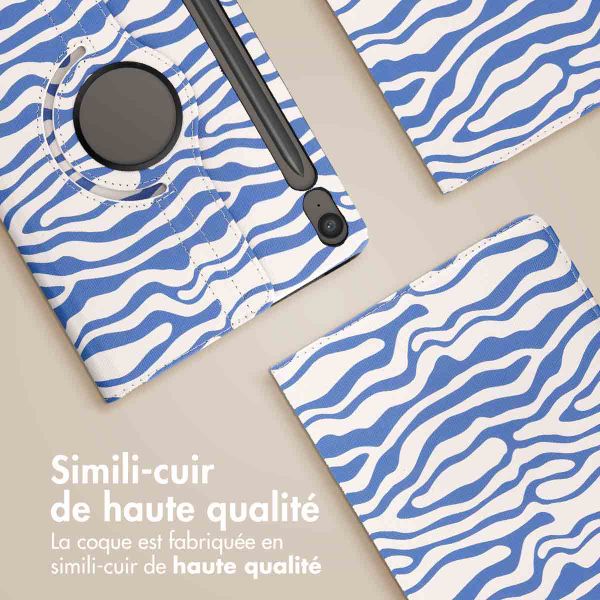 imoshion Coque tablette Design rotatif à 360° Samsung Galaxy Tab S9 FE - White Blue Stripes