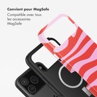 Selencia Coque arrière Vivid avec MagSafe Apple iPhone 17 Pro - Dream Swirl Pink