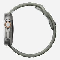 Nomad Bracelet Sport FKM Apple Watch Series 1 t/m 9 / SE (38/40/41 mm) | Series 10 / 11 (42 mm) - Coastal Rock