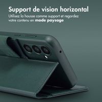Accezz Étui de télephone portefeuille en cuir 2-en-1 avec MagSafe Samsung Galaxy S24 Plus - Cedar Green