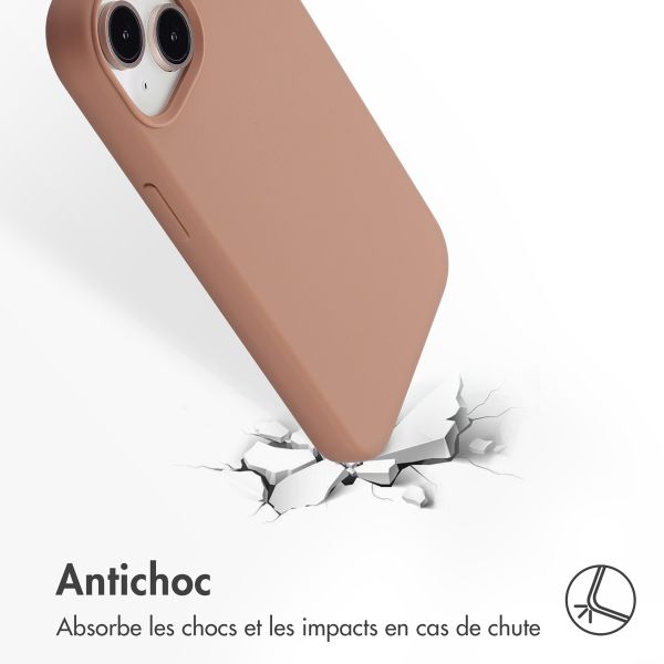 Accezz Coque Liquid Silicone avec MagSafe Apple iPhone 13 Pro - Lichtbruin