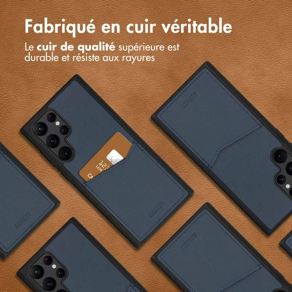 Accezz ﻿Coque en cuir de qualité supérieure avec fentes pour cartes Samsung Galaxy S22 Ultra - Bleu foncé