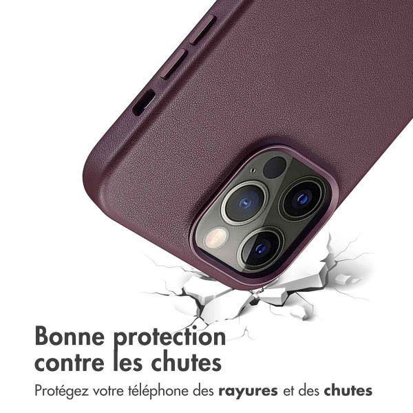 Accezz Coque arrière en cuir avec MagSafe iPhone 15 Pro Max - Heath Purple