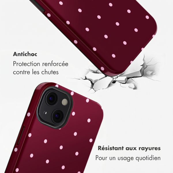 Selencia Coque arrière Vivid avec MagSafe Apple iPhone 13 - Happy Dots Burgundy