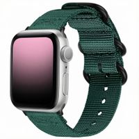 imoshion Bracelet robuste en nylon Apple Watch Series 1 - 9 / SE (38/40/41 mm) | Series 10 / 11 (42 mm) - Vert foncé