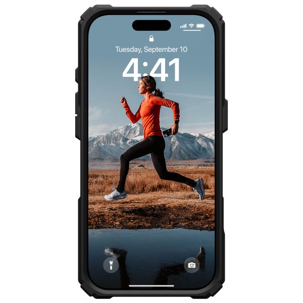 UAG Coque Plasma XTE MagSafe Apple iPhone 16 Pro - Black / Clear