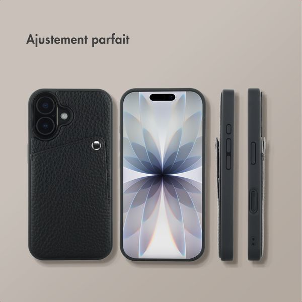 Selencia Coque Riva avec porte-cartes Apple iPhone 17 - Noir