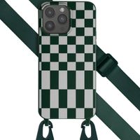 Selencia Coque design en silicone avec cordon amovible Apple iPhone 15 Pro Max - Irregular Check Green