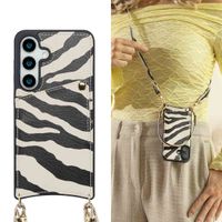 Selencia Coque de télephone Nova avec cordon et porte-cartes Samsung Galaxy S24 / S25 - Zazzy Zebra