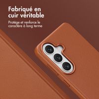 Accezz Coque arrière en cuir avec MagSafe Samsung Galaxy S26 - Sienna Brown