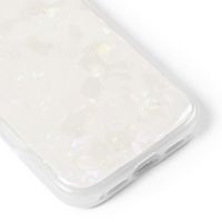 iDeal of Sweden Coque Pearlized Apple iPhone 16 - Blanc