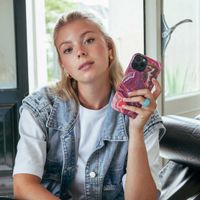 Selencia Coque arrière Vivid avec MagSafe Apple iPhone 14 - Marble Purple