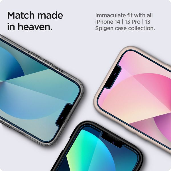 Spigen EZ Fit Glas.tR avec plateau d'installation - 1 pack Apple iPhone 13 / 13 Pro / 14 / 16e
