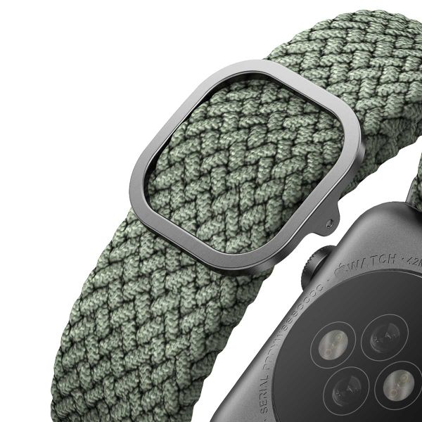 Uniq Bracelet tressé Aspen Apple Watch Series 1 á 10 / SE / Ultra (2) (44/45/46/49 mm) - Vert Cyprès