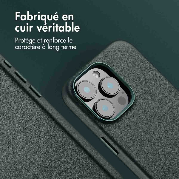Accezz Coque arrière en cuir avec MagSafe Apple iPhone 16 Pro Max - Cedar Green