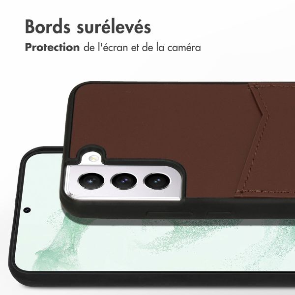 Accezz ﻿Coque en cuir de qualité supérieure avec fentes pour cartes Samsung Galaxy S22 Plus - Brun