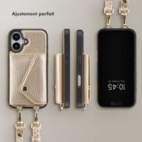 Selencia Coque à cordon avec porte-cartes enveloppe Sera iPhone 16 - Champagne