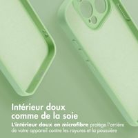 imoshion Coque Couleur avec MagSafe iPhone 15 Pro - Vert