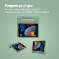 imoshion Coque kidsproof avec poignée Apple iPad 9 (2021) 10.2 pouces / iPad 8 (2020) 10.2 pouces / iPad 7 (2019) 10.2 pouces - Olive Green