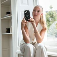 Selencia Coque arrière Vivid Samsung Galaxy S25 Plus - Chic Marble Quartz