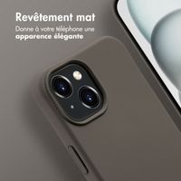 imoshion Coque arrière Color avec cordon amovible et MagSafe Apple iPhone 15 - Black Coffee
