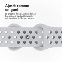 imoshion Bracelet sport⁺ Apple Watch Series 1 á 11 / SE / Ultra (44/45/46/49 mm) - Taille M/L - Pure Platinum & White