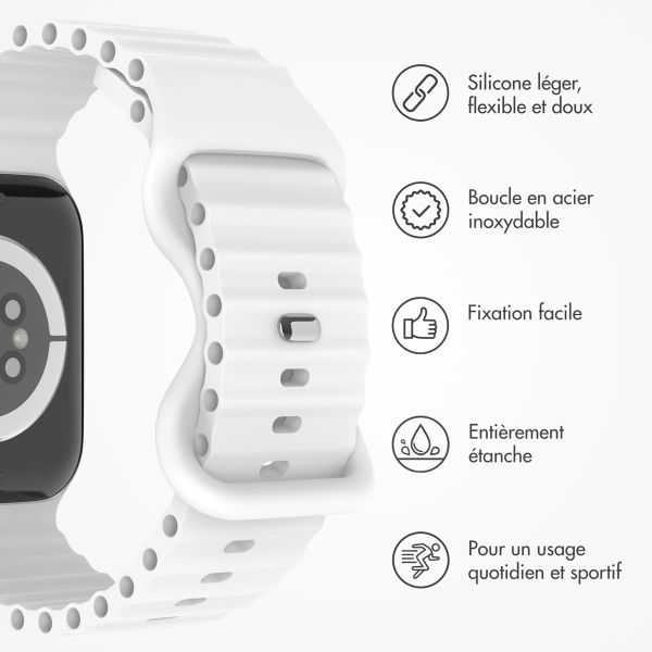 imoshion Bracelet en silicone athlétique Apple Watch Series 1 à 10 / SE / Ultra (2) (44/45/46/49 mm) - Blanc