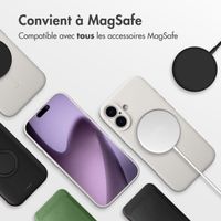 imoshion Coque Couleur avec MagSafe Apple iPhone 17 - Beige