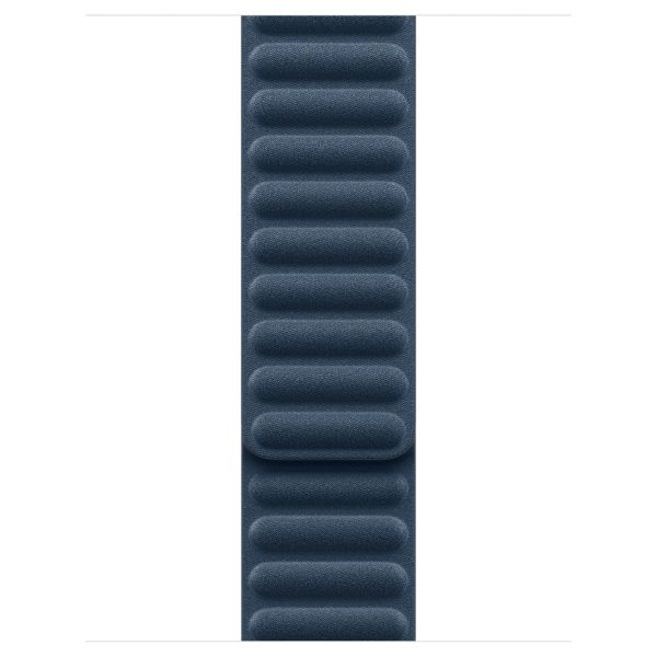 Apple Bracelet à maillons magnétique FineWoven Apple Watch Series 1-9 / SE - 38/40/41 mm / Series 10 - 42 mm - Taille M/L - Pacific Blue