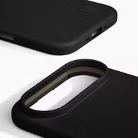 iDeal of Sweden Coque en silicone avec MagSafe Apple iPhone Air - Black