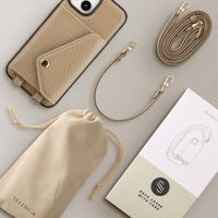 Selencia Coque à cordon avec porte-cartes enveloppe Sera iPhone 13 - Beige