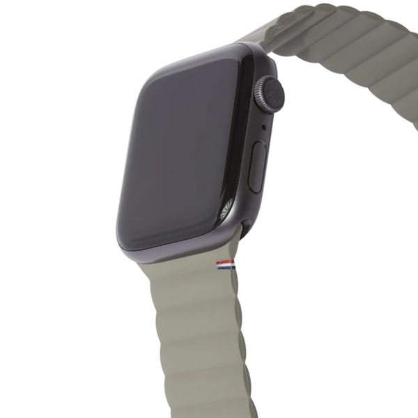 Decoded Silicone Magnetic Traction Strap Lite Apple Watch Series 1-10 / SE / Ultra (2) - 42/44/45/46/49 mm - Olive