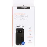 Spigen Coque Tough Armor Samsung Galaxy S10e - Noir