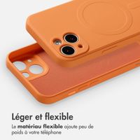 imoshion Coque Couleur avec MagSafe Apple iPhone 15 - Neon Orange