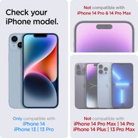 Spigen EZ Fit Glas.tR avec plateau d'installation - 1 pack Apple iPhone 13 / 13 Pro / 14 / 16e