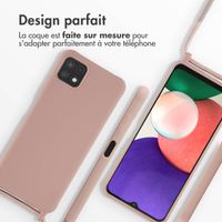 imoshion Coque en silicone avec cordon Samsung Galaxy A22 (5G) - Sand Pink
