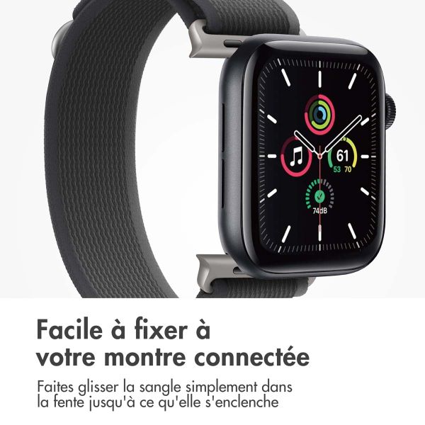 imoshion Bracelet Trail en nylon Apple Watch Series 1 t/m 9 / SE (38/40/41 mm) | Series 10 / 11 (42 mm) - Black / Grey