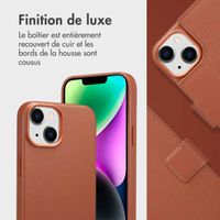 Accezz Étui de téléphone portefeuille en cuir 2-en-1 avec MagSafe iPhone 14 - Sienna Brown