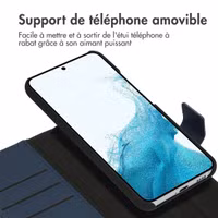 Accezz Étui de téléphone portefeuille en cuir de qualité supérieure 2 en 1 Samsung Galaxy S22 - Bleu foncé