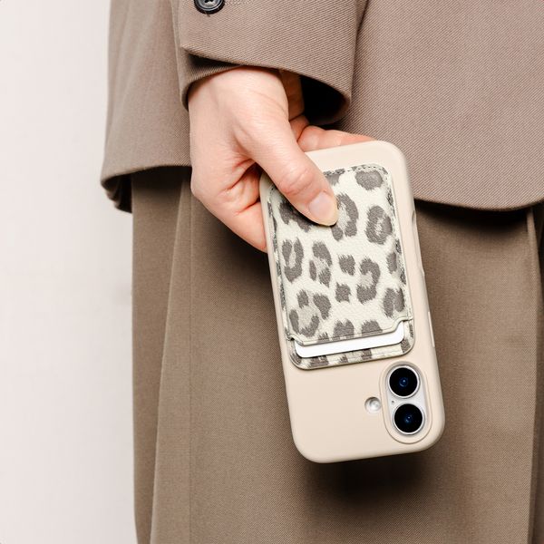 Selencia Porte-cartes Sabi avec MagSafe - Soft Ivory