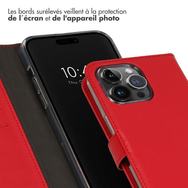 Selencia Étui de téléphone portefeuille en cuir véritable iPhone 15 Pro Max - Rouge