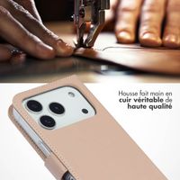 Selencia Étui portefeuille en cuir véritable Apple iPhone 17 Pro - Dusty Pink