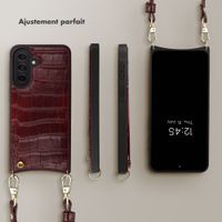 Selencia Coque de télephone Nova Croco avec cordon et porte-cartes Samsung Galaxy A37 (5G) - Burgundy