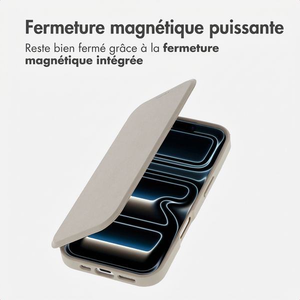 imoshion Bookcase transparente avec MagSafe Apple iPhone 17 Pro - Beige